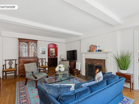 414 East 52nd Street 10E, New York NY 10022