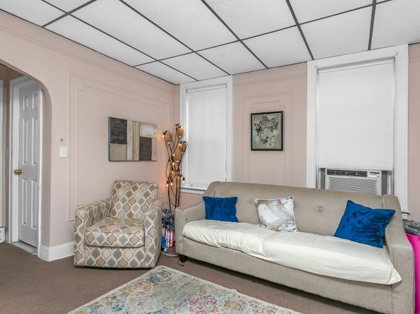 72-07 73rd Street, Queens NY 11385