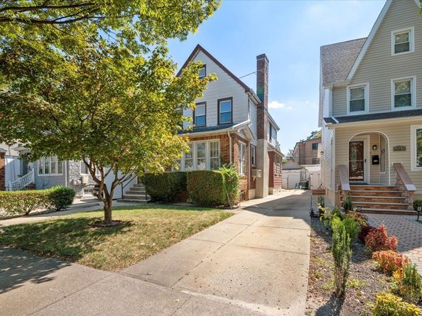 147-44 84th Drive A, Queens NY 11435