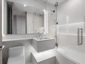 101 West 67th Street 48C, New York NY 10023