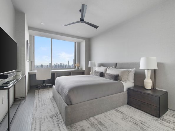 101 West 67th Street 48C, New York NY 10023