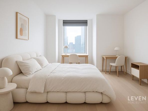 3 Court Square 2010, Queens NY 11101