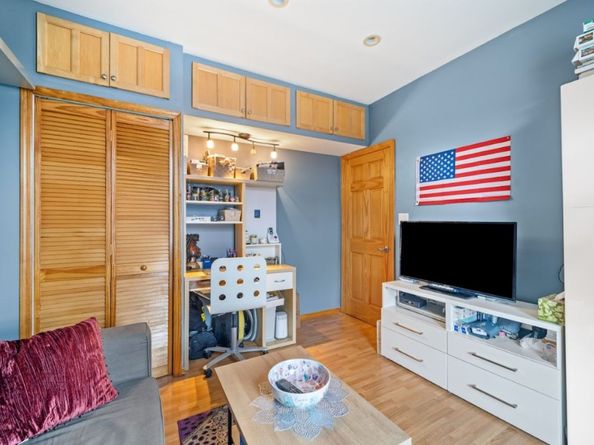 61-85 Grove Street, Queens NY 11385