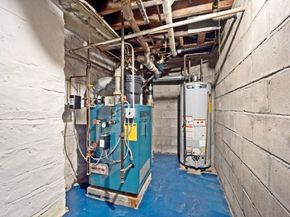 61-85 Grove Street, Queens NY 11385