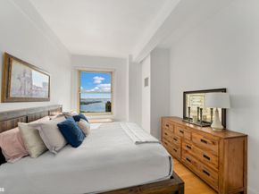 88 Greenwich Street 2704, New York NY 10006