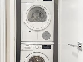 31-22 29th Street 2B, Queens NY 11106