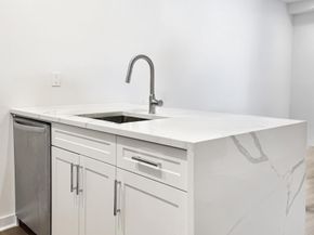 31-22 29th Street 2B, Queens NY 11106