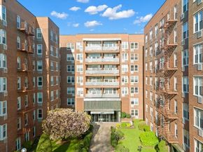 9201 Shore Road C403, Brooklyn NY 11209