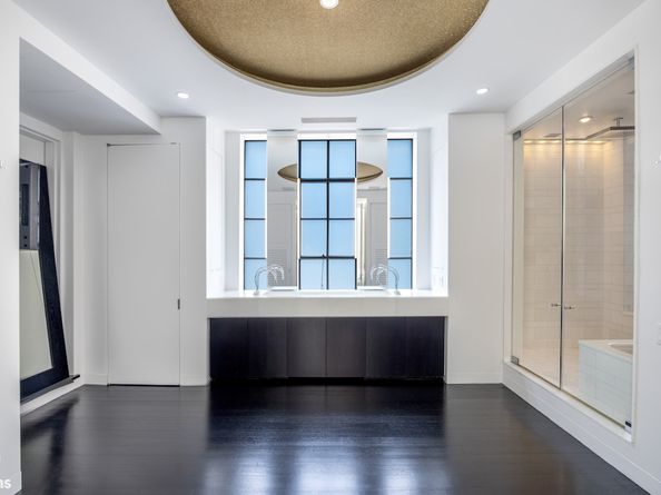 34 East 30th Street 8, New York NY 10016