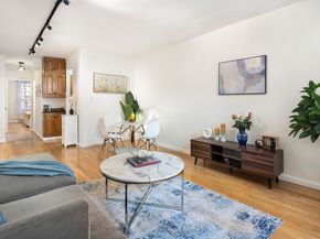 320 East 35th Street 6F, New York NY 10016