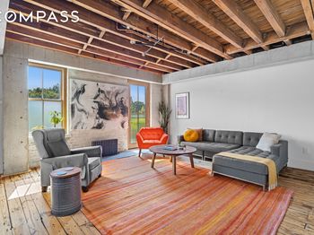 817 5th Avenue