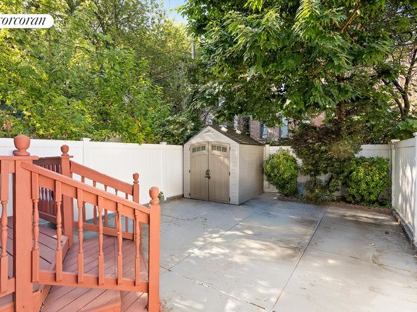 929 Gates Avenue, Brooklyn NY 11221