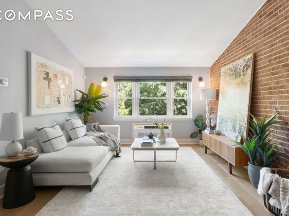 113 Prospect Park SW 12, Brooklyn NY 11218