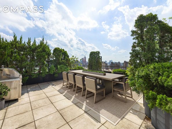 24 5th Avenue PH1701, New York NY 10011