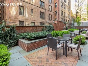 18 West 70th Street 7C, New York NY 10023