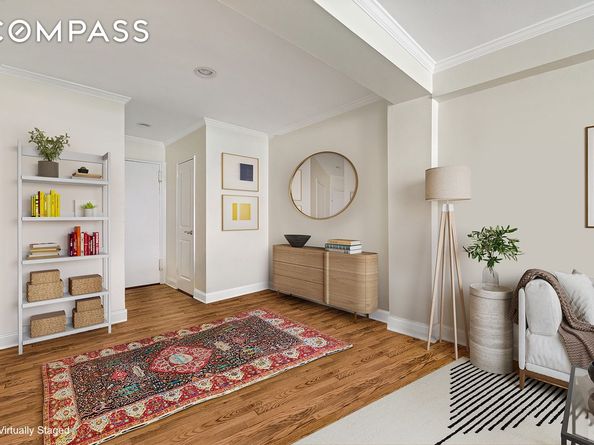 30 East 9th Street 5M, New York NY 10003
