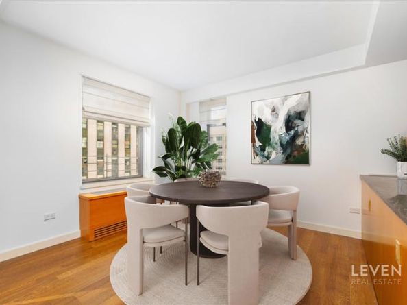 100 West 58th Street 11AB, New York NY 10019