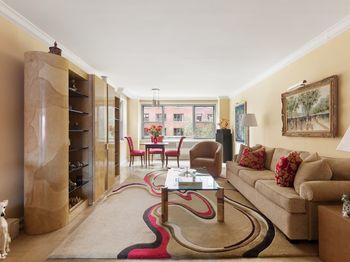 525 East 86th Street