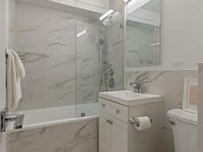 400 East 54th Street 8A, New York NY 10022