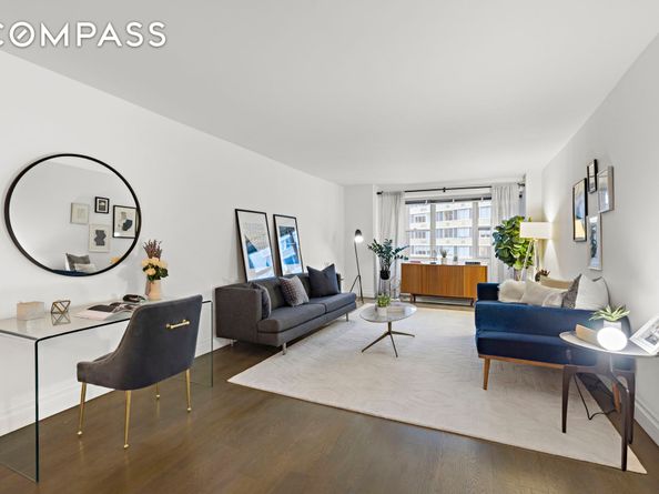 400 East 54th Street 8A, New York NY 10022