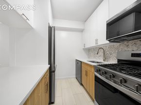 400 East 54th Street 8A, New York NY 10022