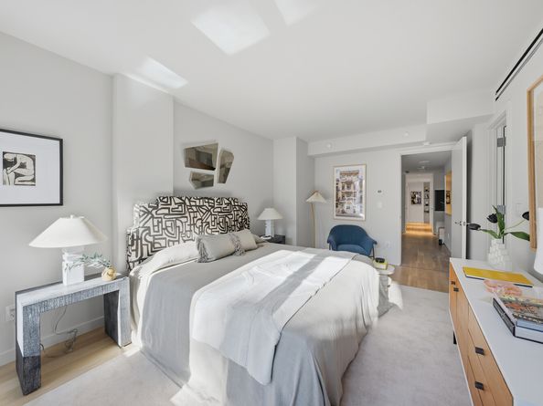 650 East 6th Street TH, New York NY 10009