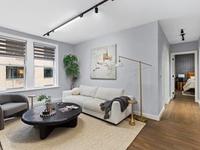 40 West 55th Street 4D, New York NY 10019