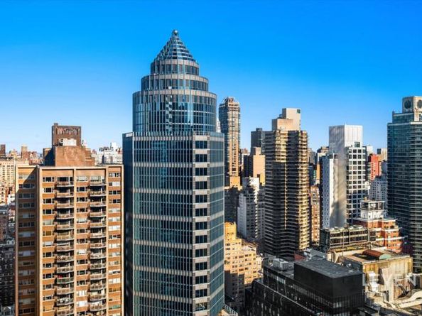 117 East 57th Street 35H, New York NY 10022