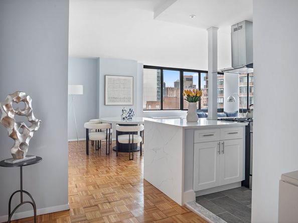 245 East 93rd Street 9H, New York NY 10128