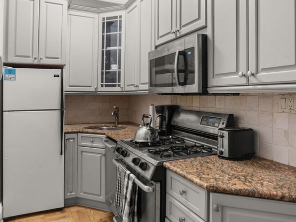 12 East 87th Street 6D, New York NY 10128