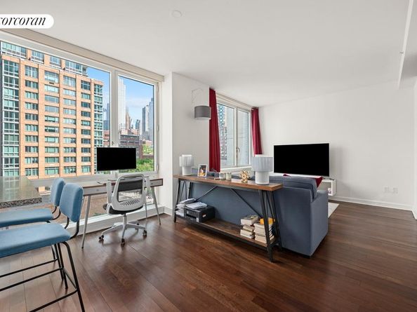 100 Riverside Boulevard 7U, New York NY 10069