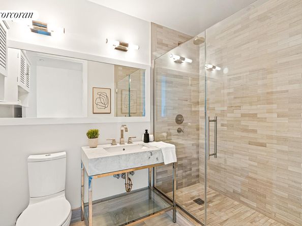 250 West Street 8H, New York NY 10013