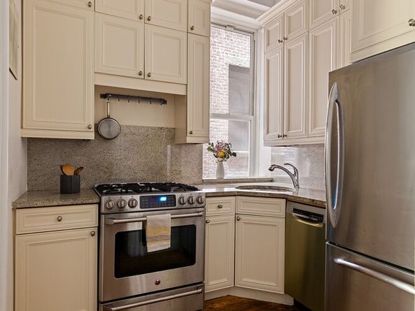 66 Montague Street 6, Brooklyn NY 11201