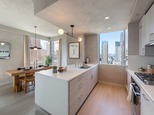 1 City Point 19A, Brooklyn NY 11201