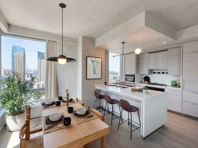 1 City Point 19A, Brooklyn NY 11201