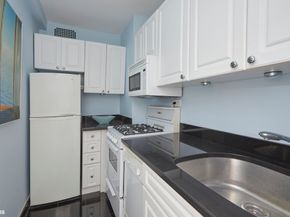 120 East 90th Street 12A, New York NY 10128