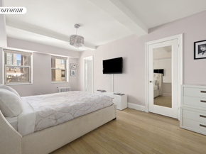 434 East 52nd Street 10F, New York NY 10022