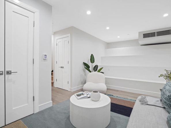 194 30th Street 1B, Brooklyn NY 11232