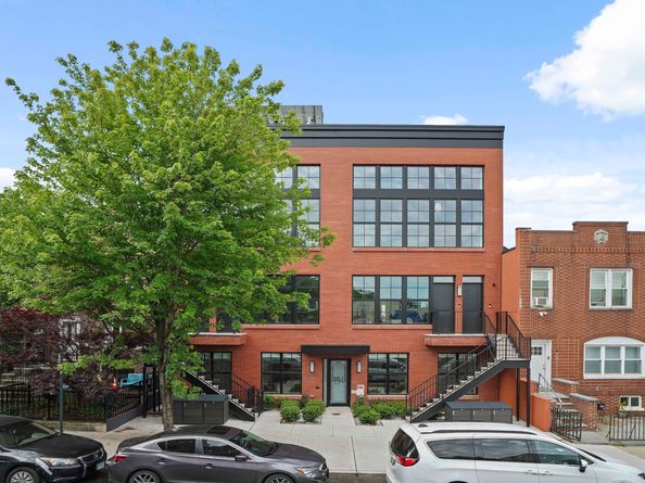 194 30th Street 1B, Brooklyn NY 11232