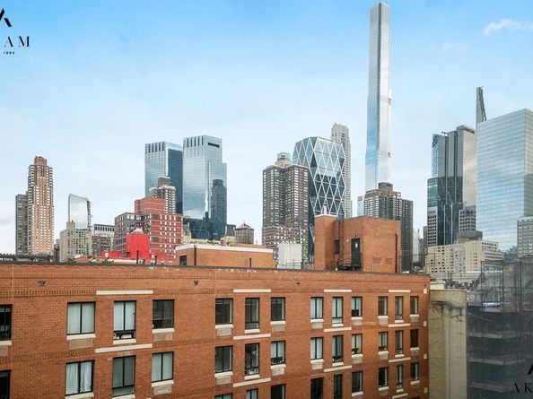 432 West 52nd Street 7F, New York NY 10019
