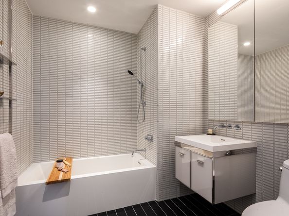 252 South Street 59A, New York NY 10002