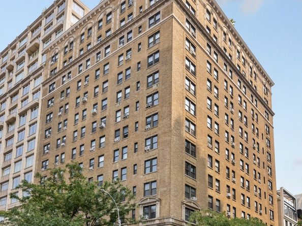 215 West 75th Street 1B, New York NY 10023