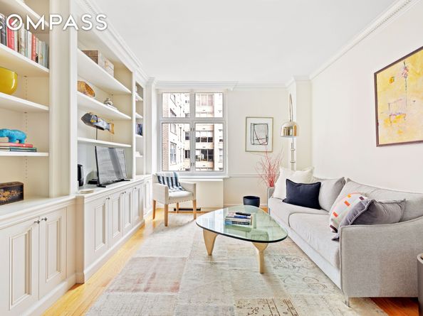 188 East 70th Street 8E, New York NY 10021