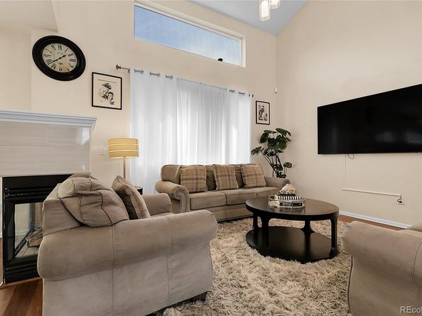 337 Ivory Circle, Aurora CO 80011