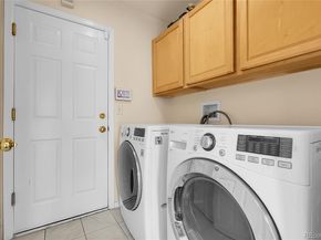 337 Ivory Circle, Aurora CO 80011