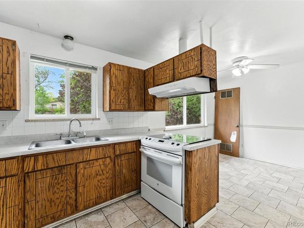1534 Mount Evans Drive, Longmont CO 80504