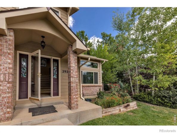 2924 Lake Park Way, Longmont CO 80503
