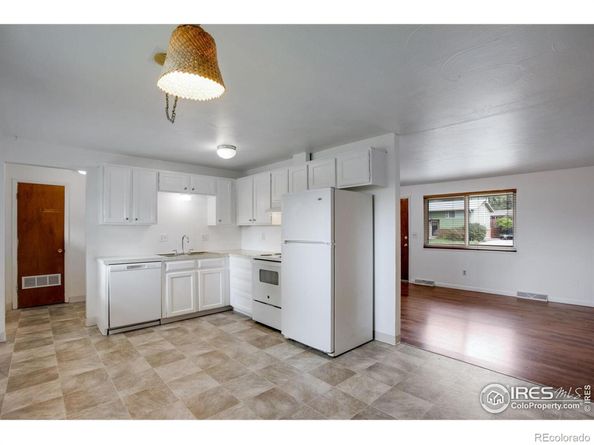 829 Hubbard Drive, Longmont CO 80504