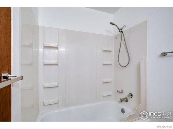 829 Hubbard Drive, Longmont CO 80504