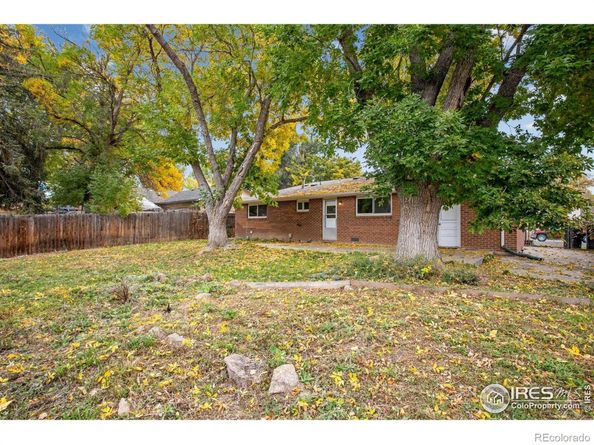 829 Hubbard Drive, Longmont CO 80504